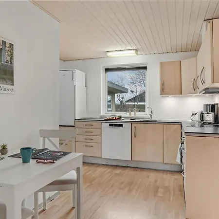 Beautiful In With Kitchen * 斯卡恩